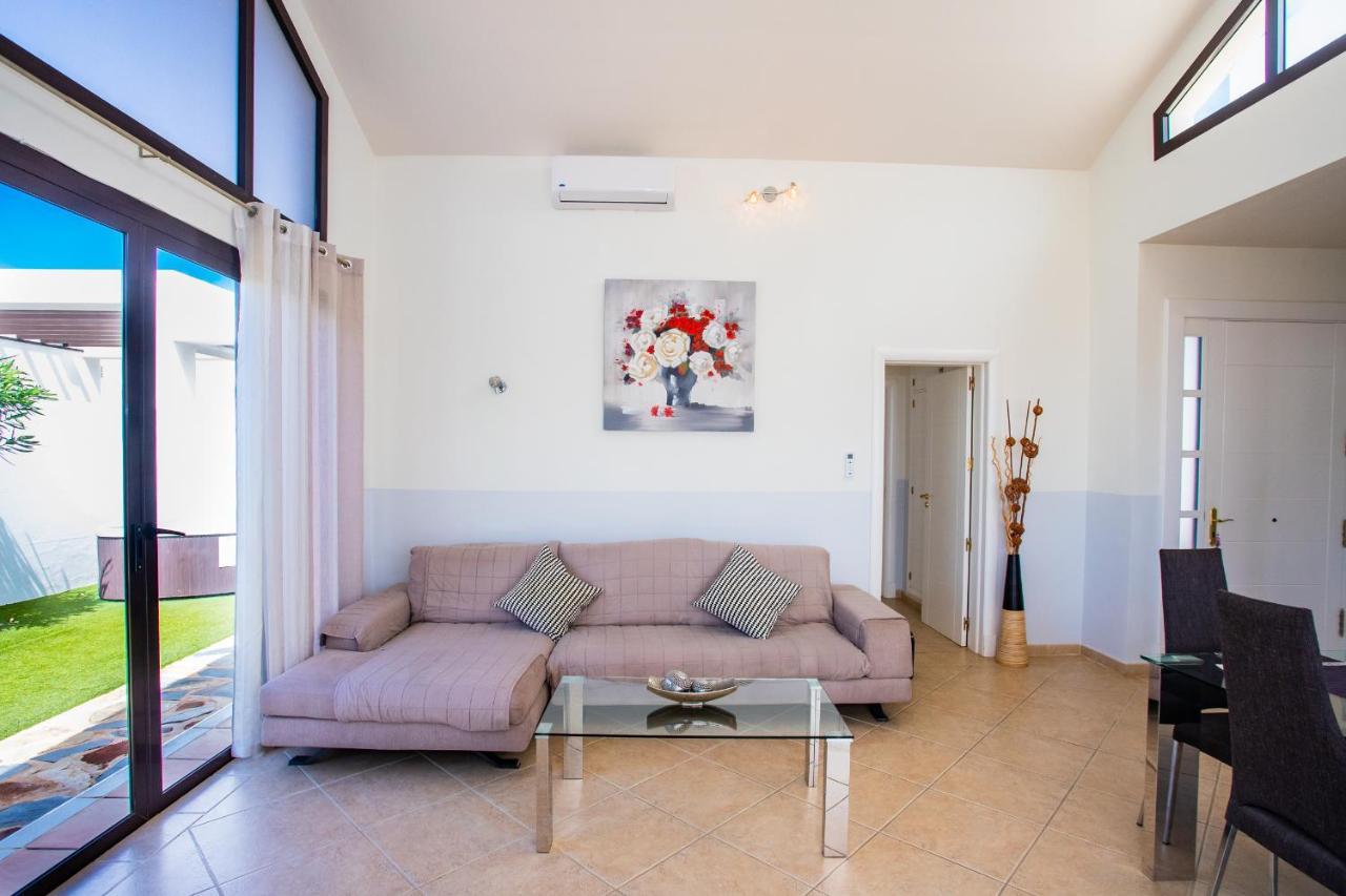 Willa Casa Maurizio - Heated Pool, Hot Tub & Hammam Playa Blanca  Zewnętrze zdjęcie